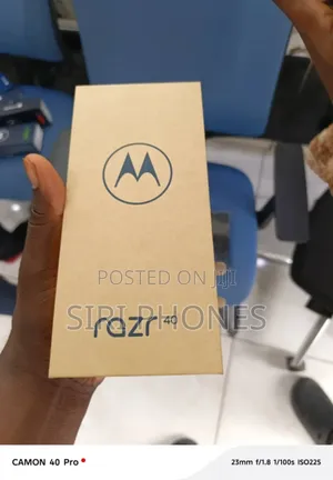 New Motorola Razr 40 128 GB Black