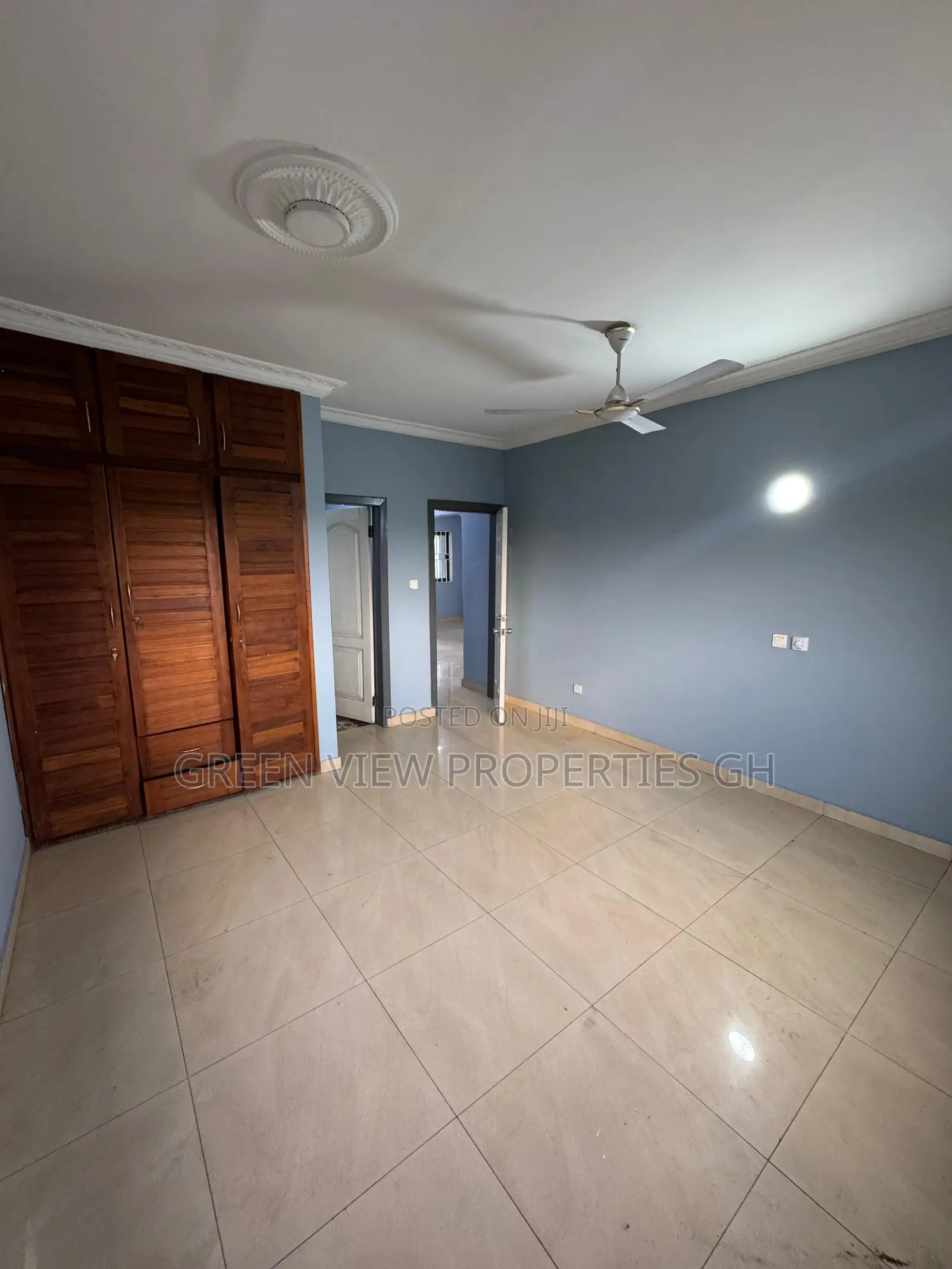 2bdrm Apartment in Mile 7 for rent