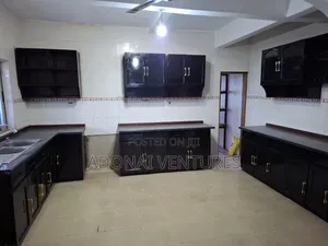 4bdrm House in Santasi Anyinam A1, Kumasi Metropolitan for rent