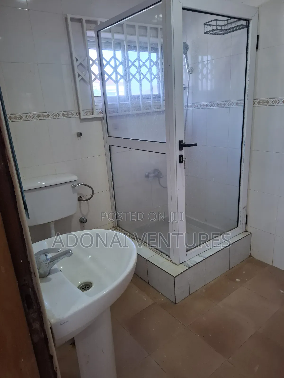4bdrm House in Santasi Anyinam A1, Kumasi Metropolitan for rent