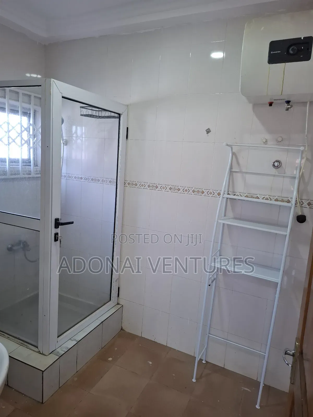 4bdrm House in Santasi Anyinam A1, Kumasi Metropolitan for rent