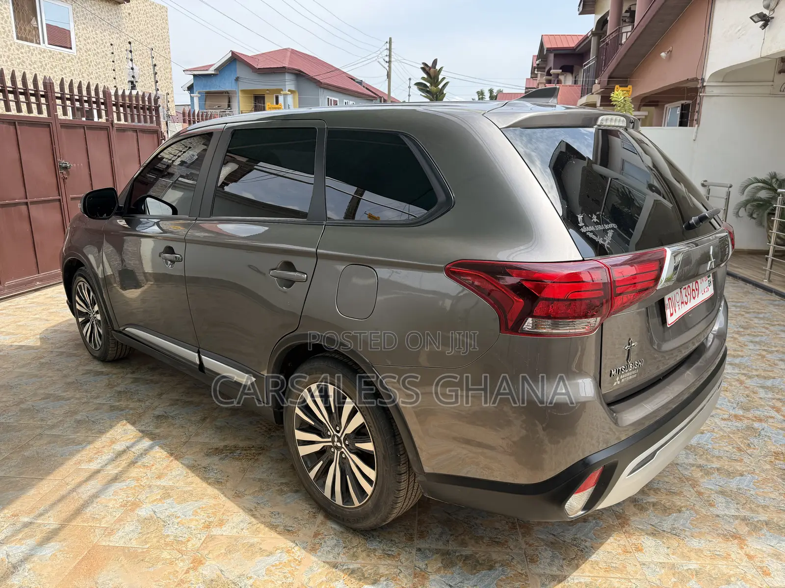 Mitsubishi Outlander SE FWD 2019 Burgundy