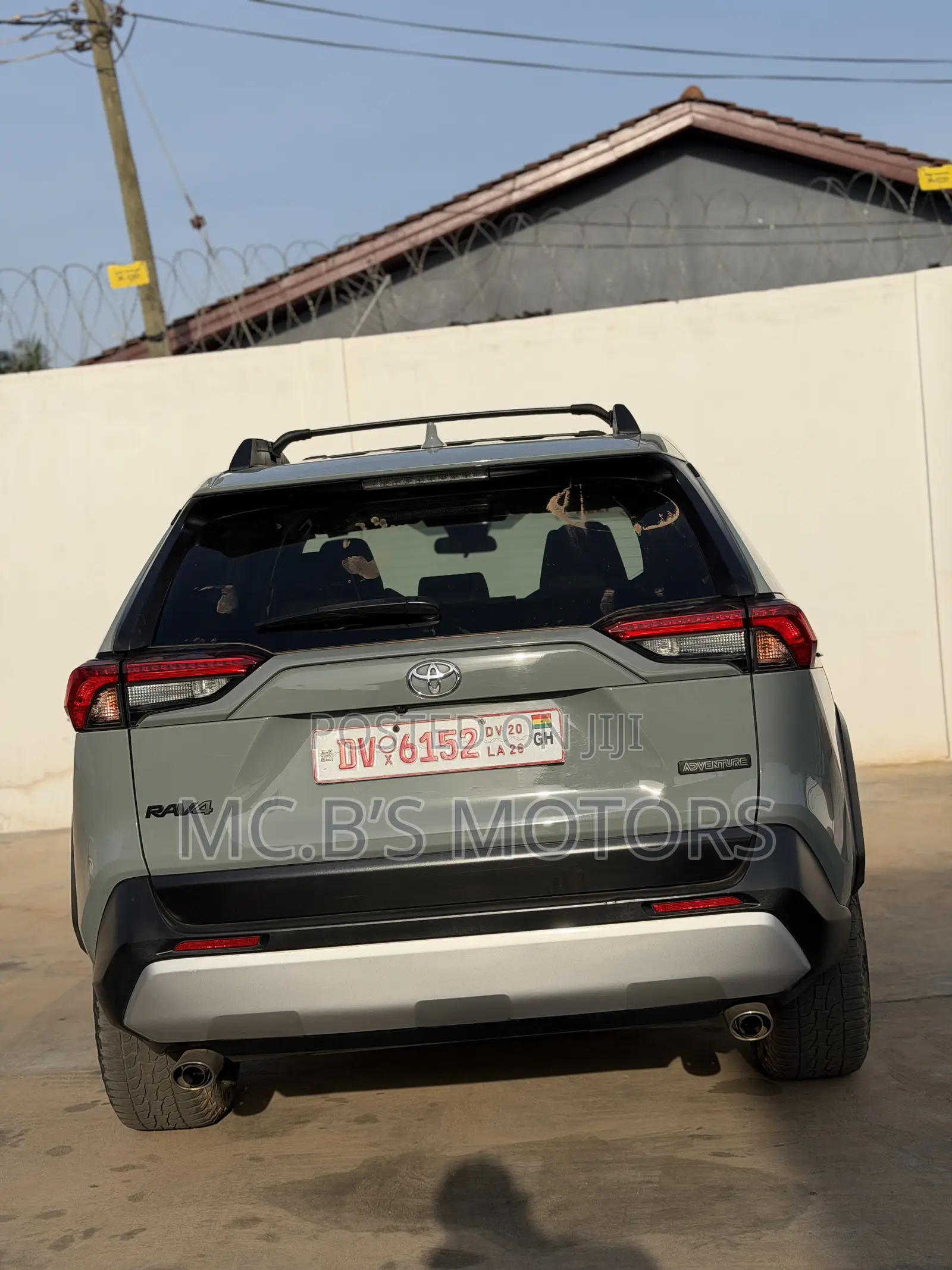 Toyota RAV4 2022 Green