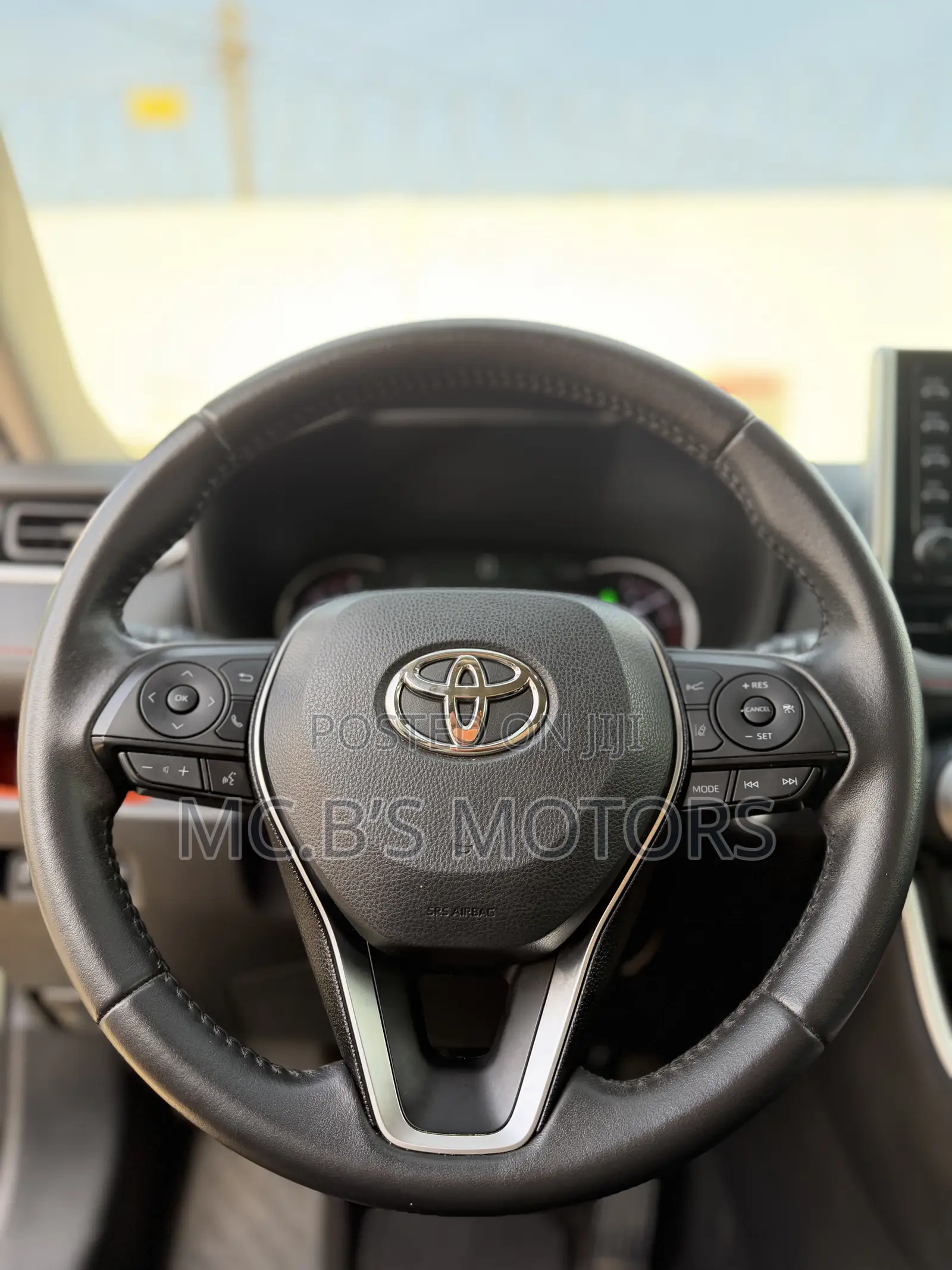 Toyota RAV4 2022 Green