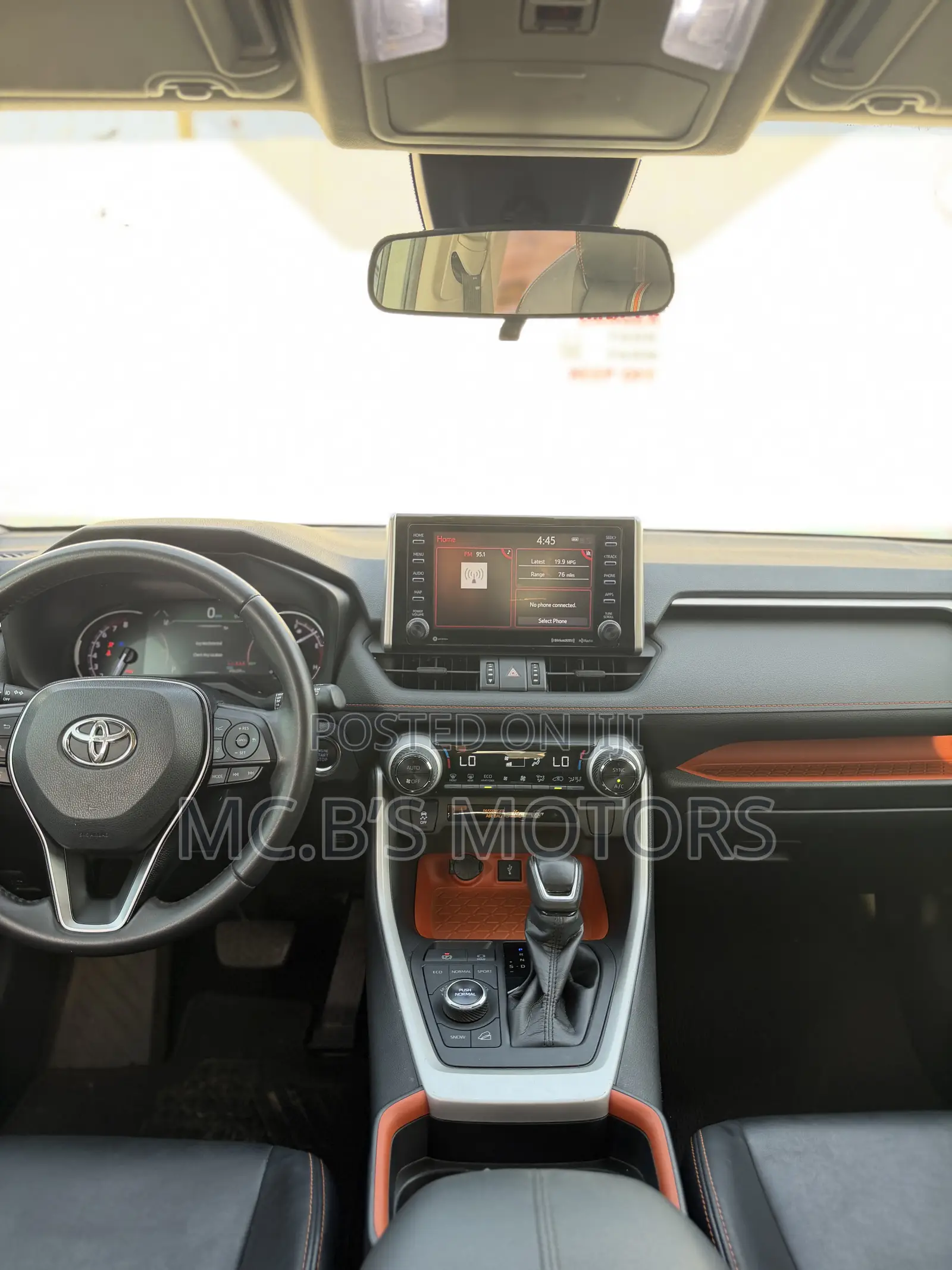 Toyota RAV4 2022 Green