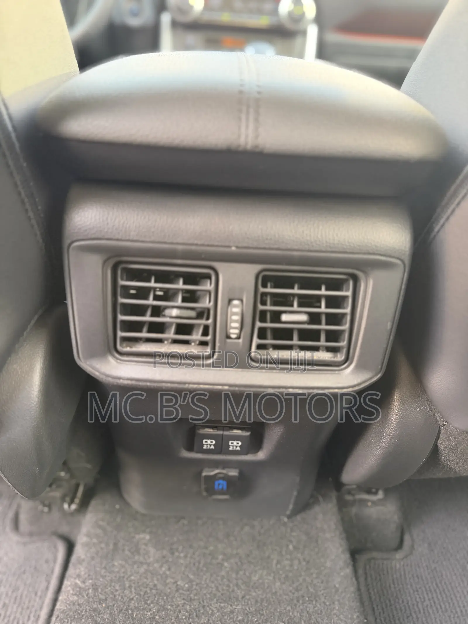 Toyota RAV4 2022 Green