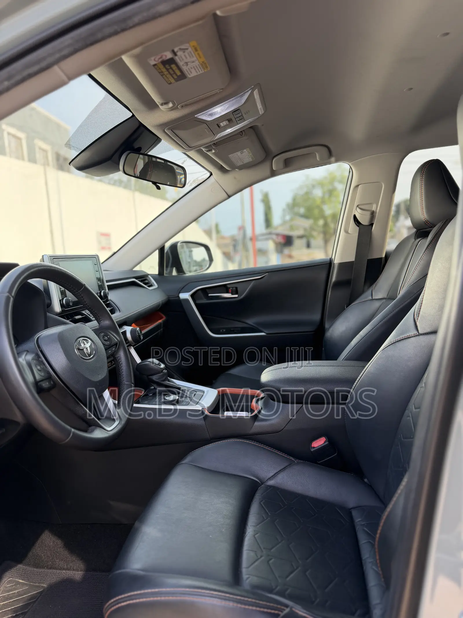 Toyota RAV4 2022 Green