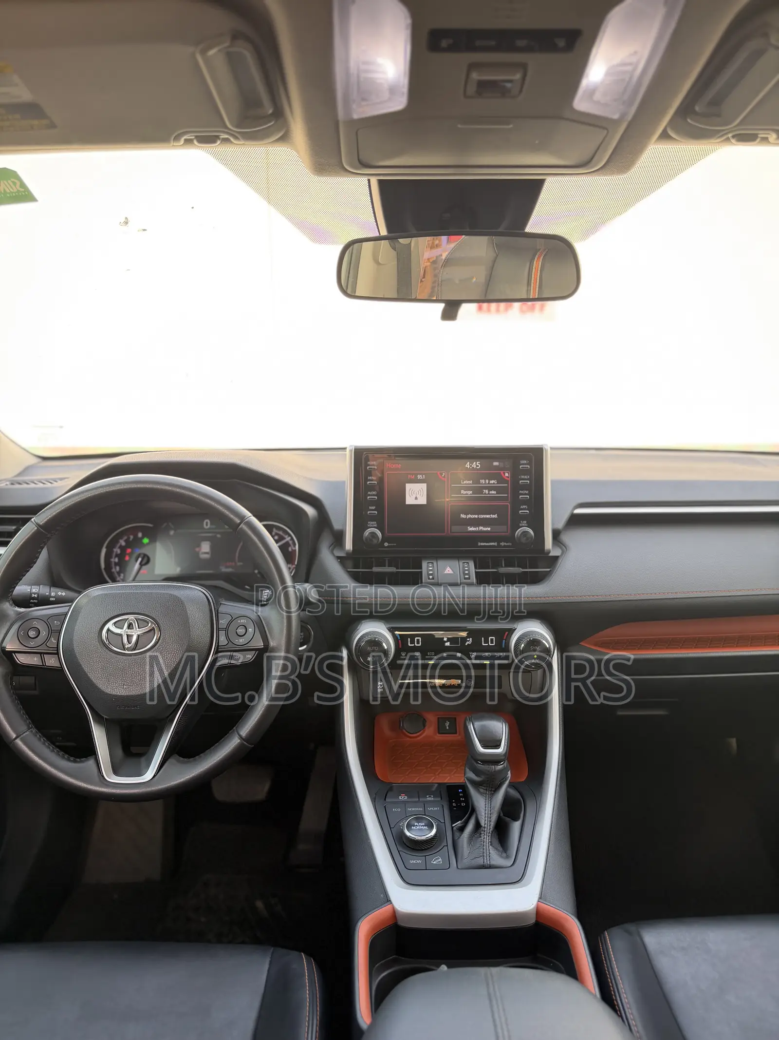 Toyota RAV4 2022 Green