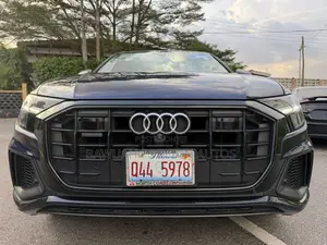 Audi Q8 3.0T Premium AWD quattro 2019 Blue