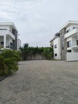 Furnished 4bdrm House in East Airport, Accra Metropolitan for rent