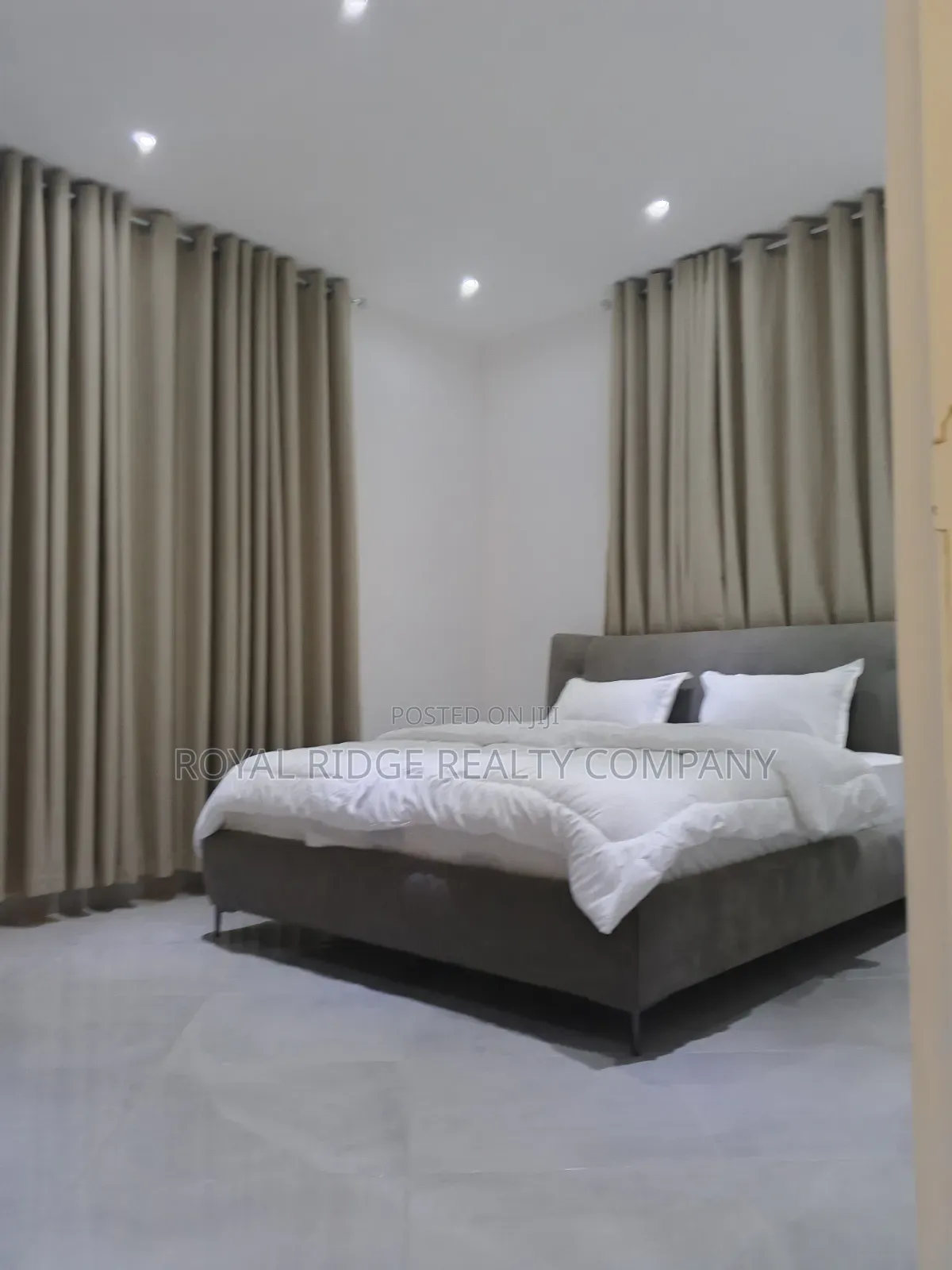 Furnished 4bdrm House in East Airport, Accra Metropolitan for rent