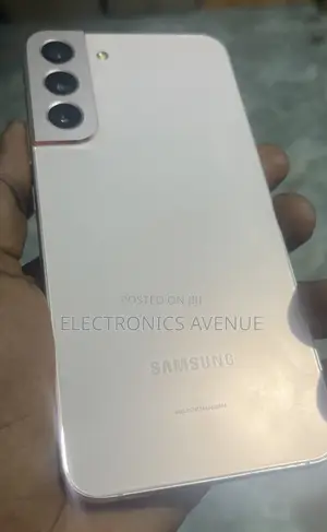 Samsung Galaxy S22+ 5G 128 GB