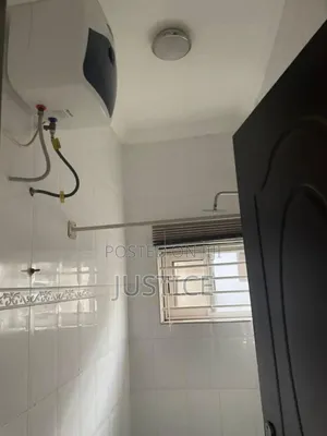 3bdrm Apartment in Dzorwulu for rent