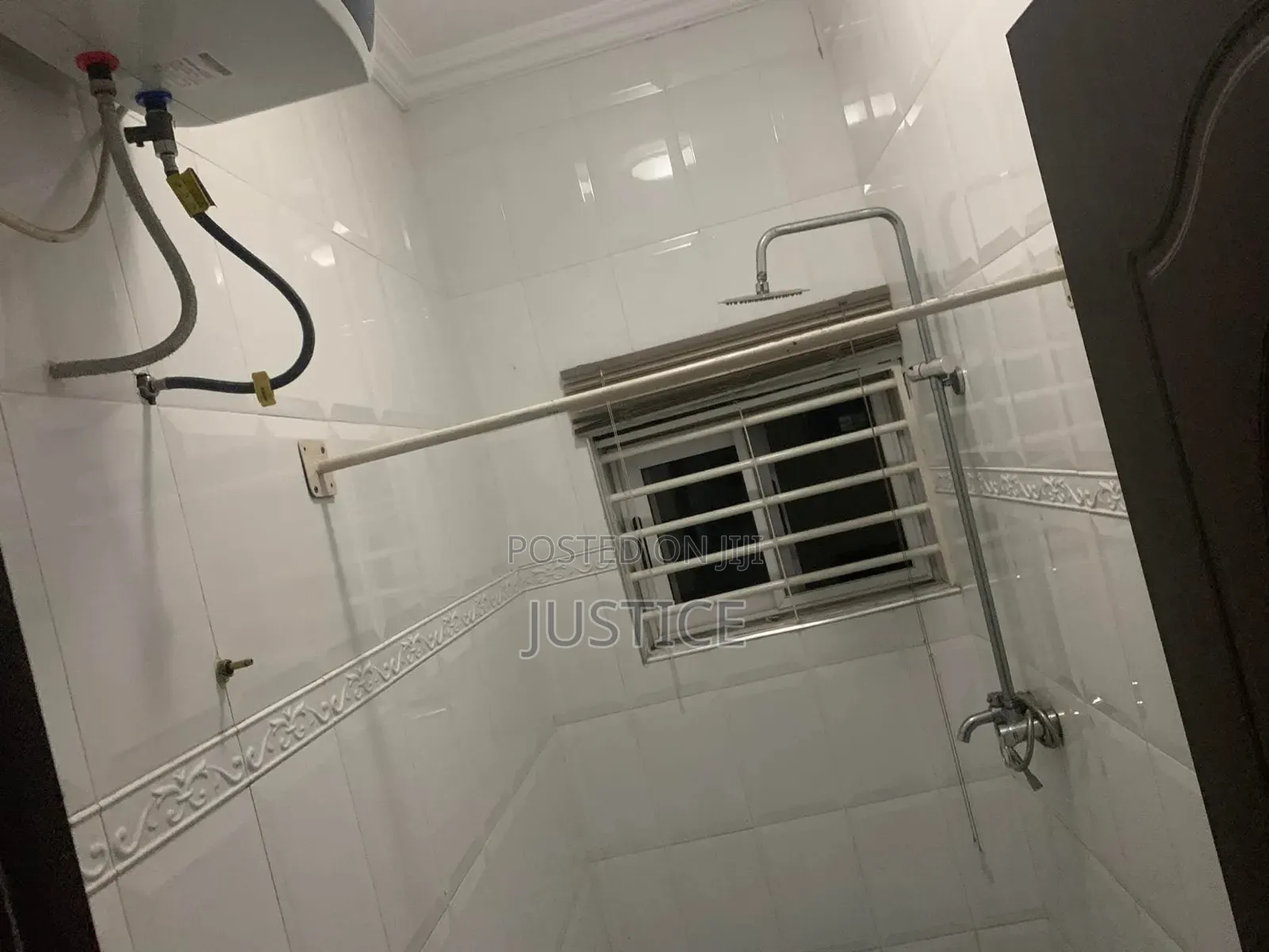 3bdrm Apartment in Dzorwulu for rent