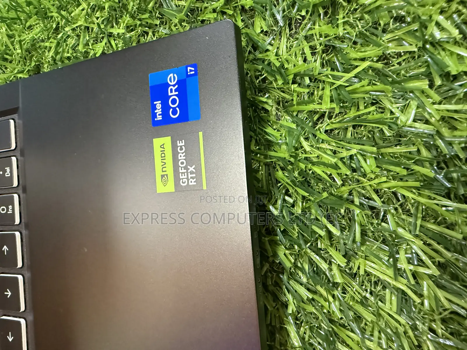 Laptop Gigabyte AORUS 5 24GB Intel Core i7 SSD 1T