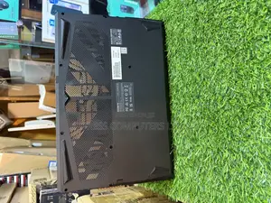 Laptop Gigabyte AORUS 5 24GB Intel Core i7 SSD 1T