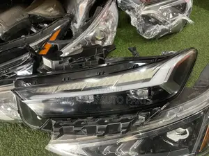 Kia 2020-2024 Headlights Left Charger Original