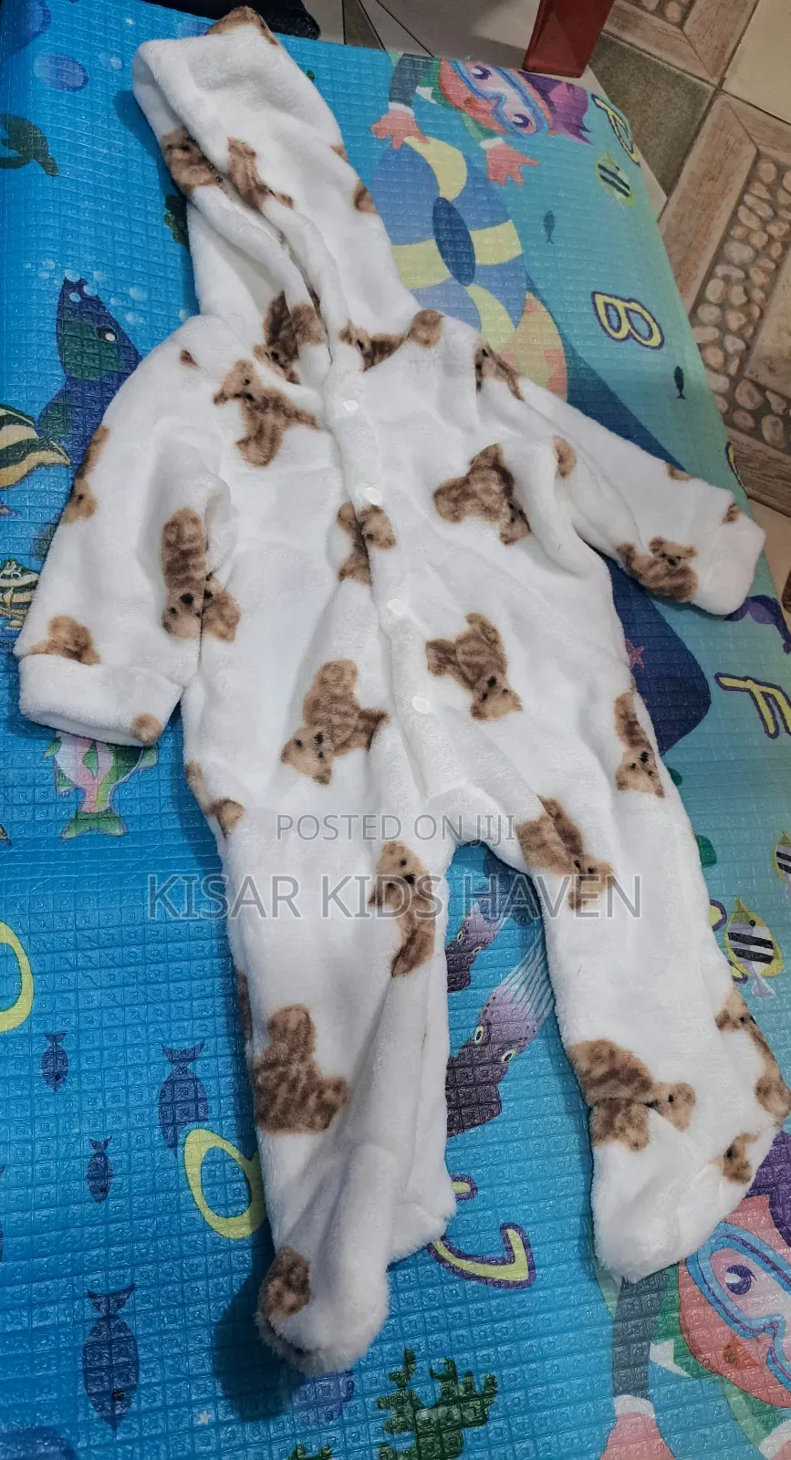 Comfy Unisex Cloths 0 to 6months