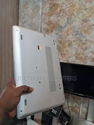 Laptop HP EliteBook 745 G6 8GB AMD Ryzen 5 SSD 256GB