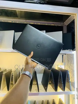 Laptop Dell Latitude E7470 8GB Intel Core i5 SSD 256GB