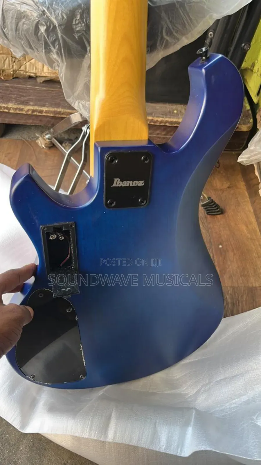 Ibanez Bas Guitar Active