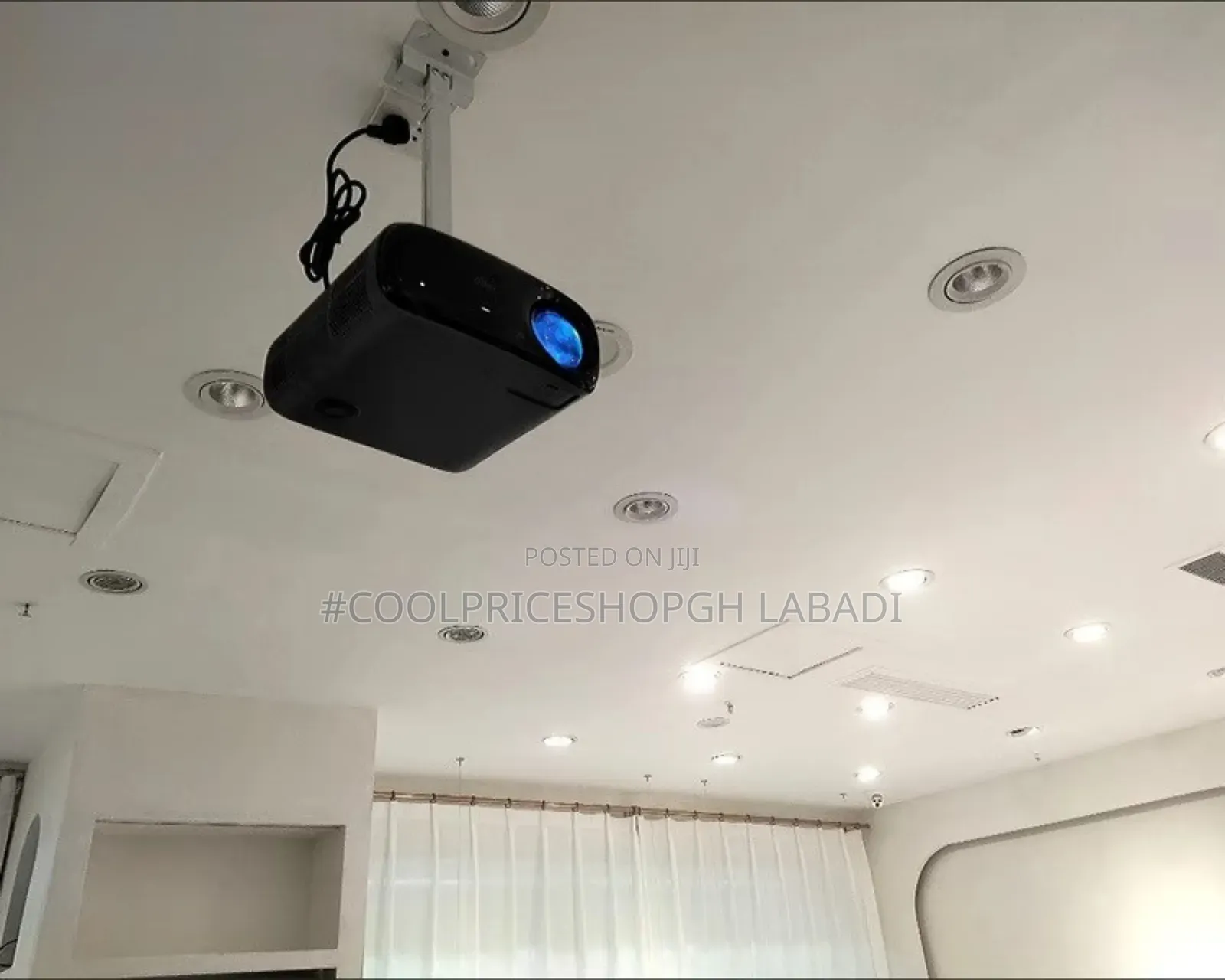 Android Projector 7000 Lumens Fullhd A70