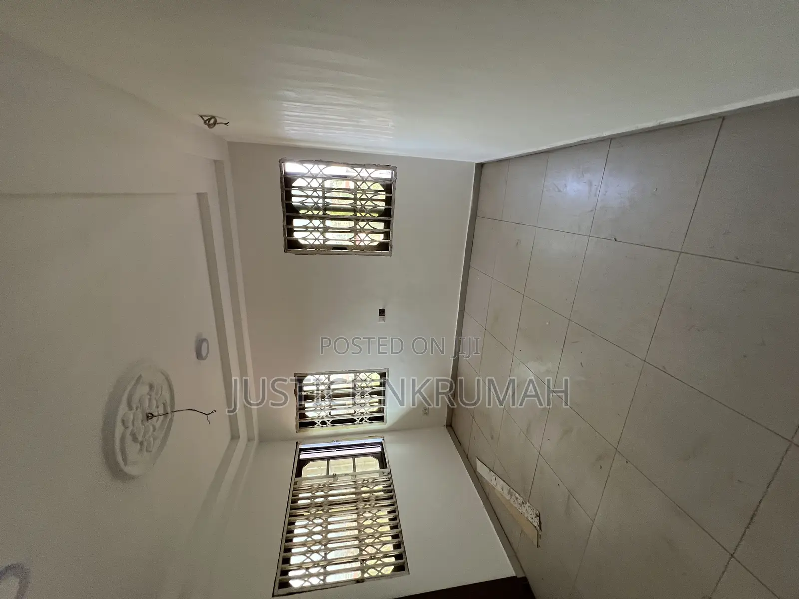 3bdrm Apartment in Mr Justice Estate, West Hills Mall Area for rent