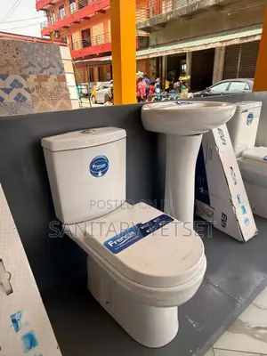 Close Couple Wc Slim Tank
