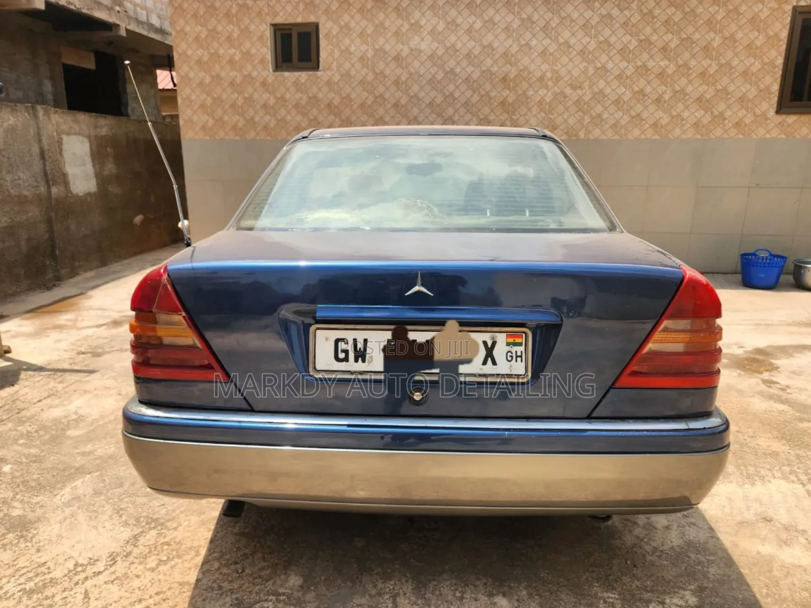 Mercedes-Benz E300 2008 Blue