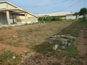 Warehouse for Sale at Tema Industrial Area