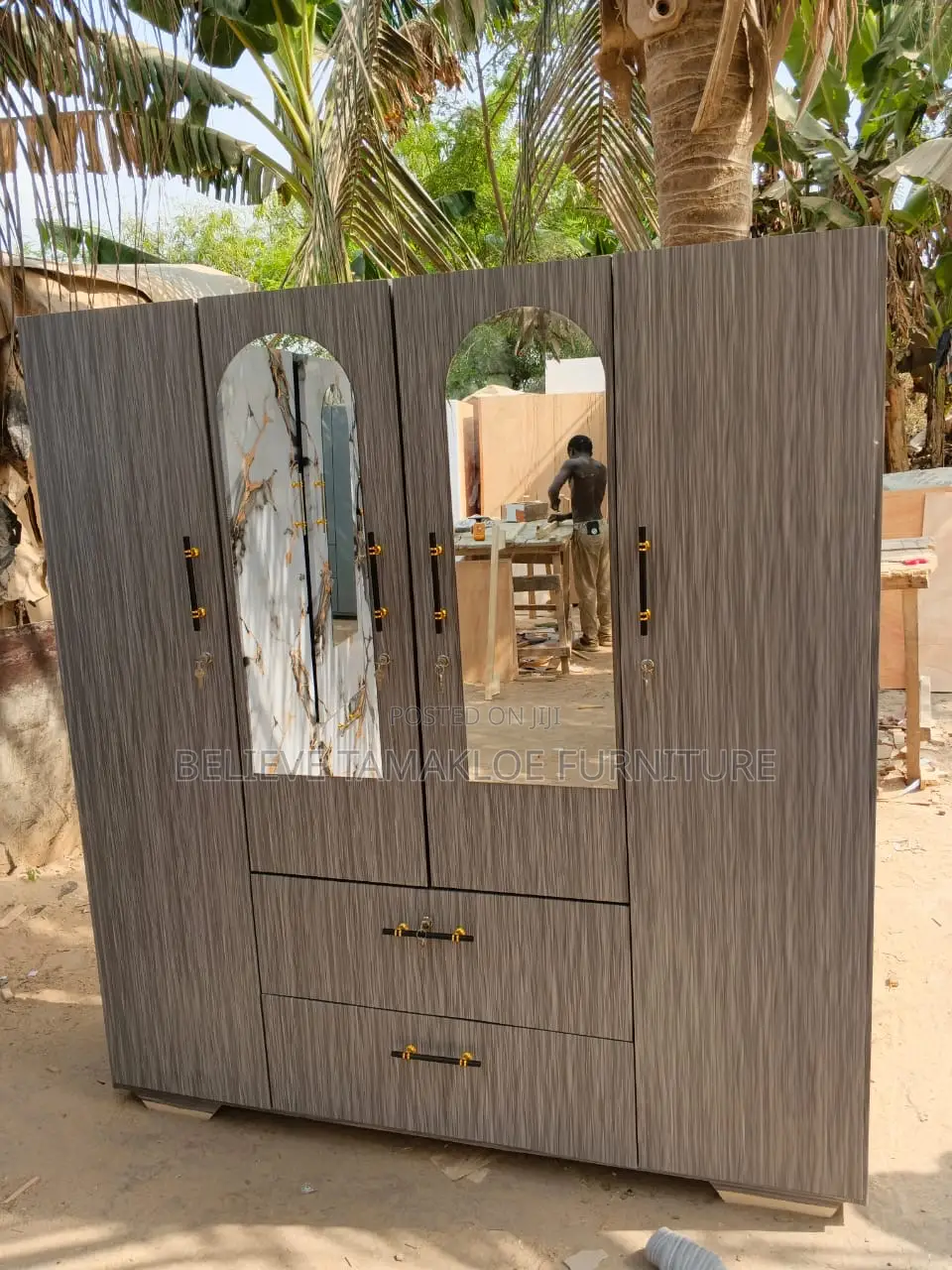 Quality Four Doors Wardrobes