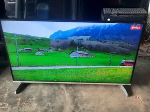 Lg Smart 32 Inches Very Neat