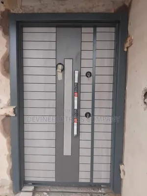 High Quality Heavy Duty Laminox Door Wity Gray Frames Color