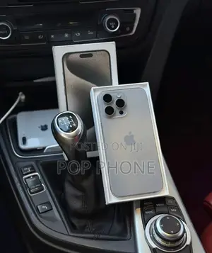 New Apple iPhone 15 Pro Max 256 GB Silver