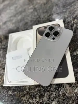 Apple iPhone 15 Pro Max 256 GB Silver