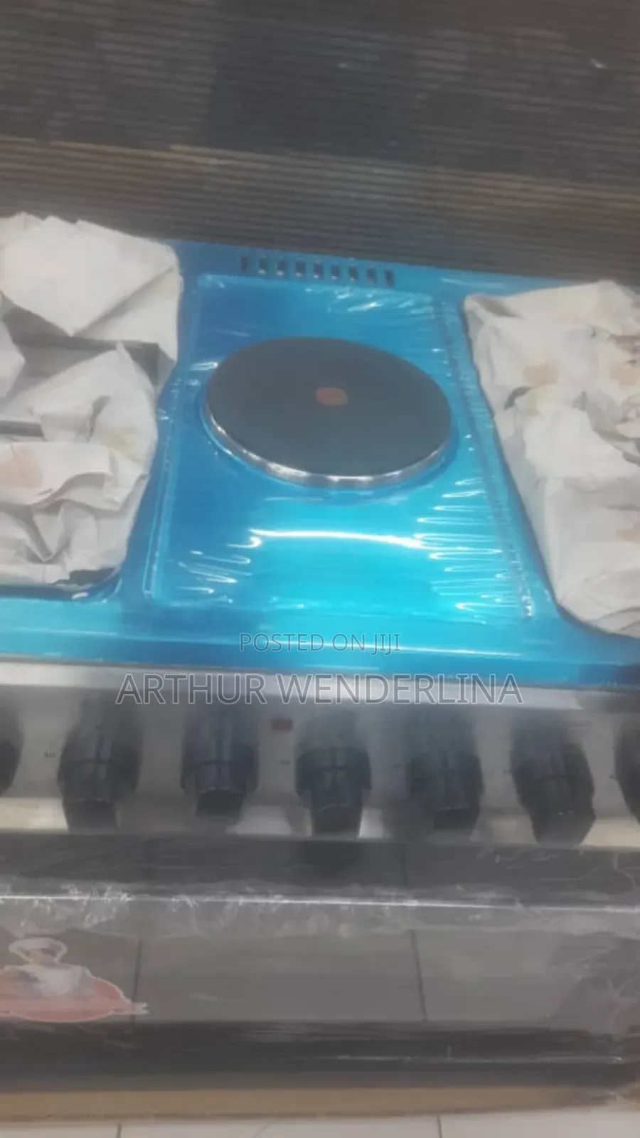 Sunny Walk Gas Oven With 4 Gas Burner and 1 Electric