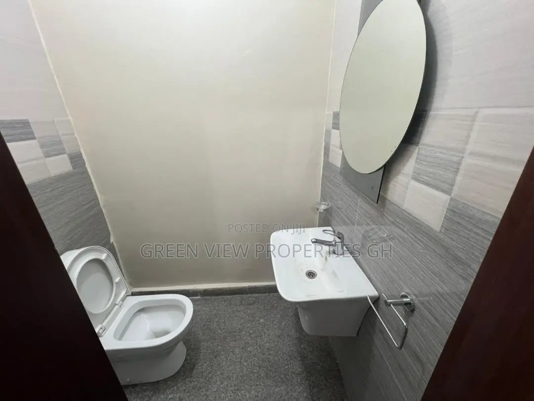 Furnished 3bdrm Apartment in Airport Residential Area for sale