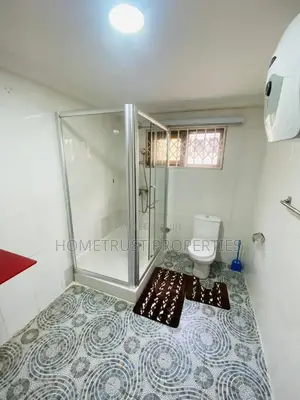 4bdrm House in Airport Residential for rent