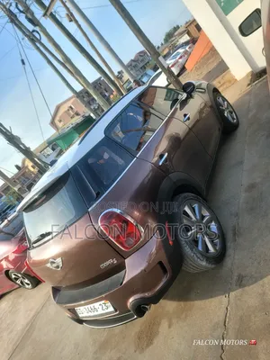 Mini Cooper S 2013 Brown