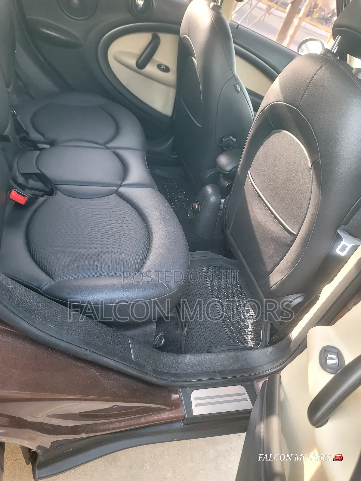 Mini Cooper S 2013 Brown