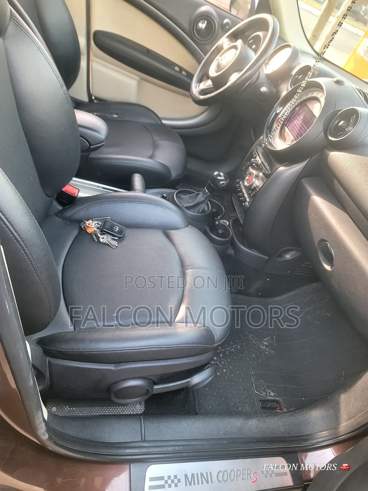 Mini Cooper S 2013 Brown