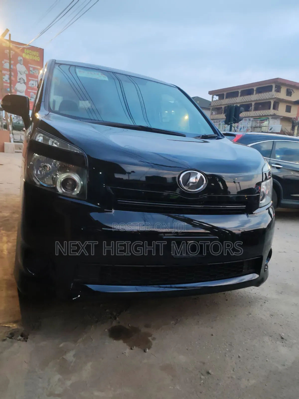 Toyota Voxy 2010 Black