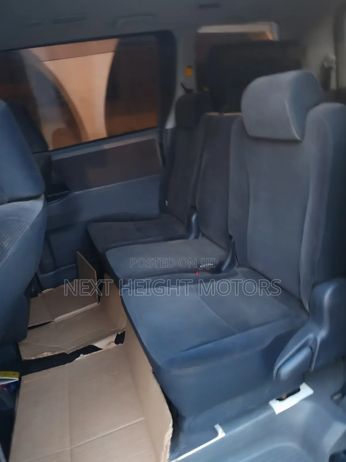 Toyota Voxy 2010 Black