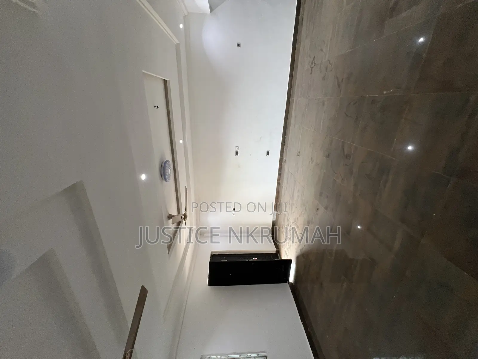 2bdrm Apartment in Mr Justice Estate, Bortiano for rent