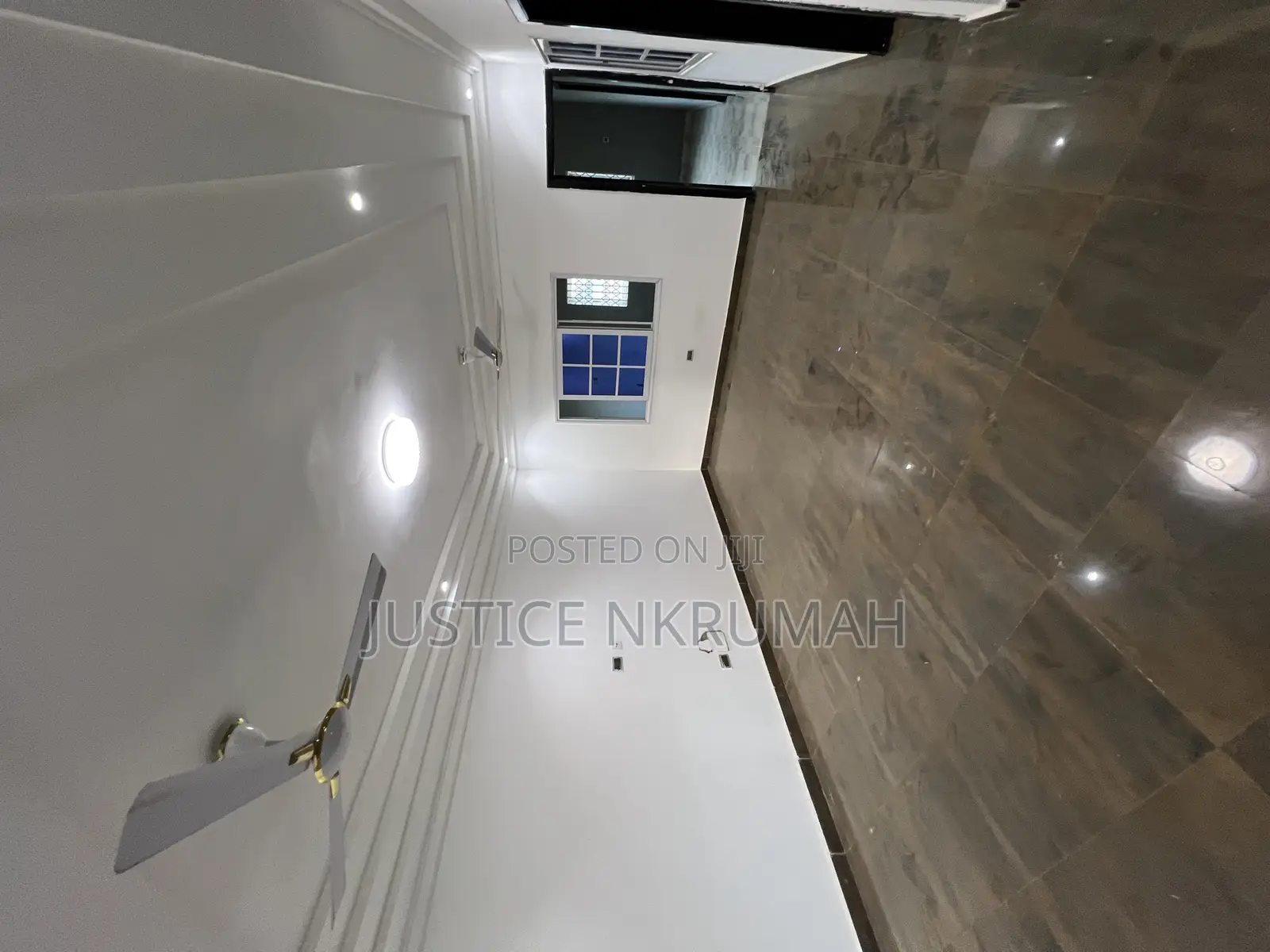2bdrm Apartment in Mr Justice Estate, Bortiano for rent