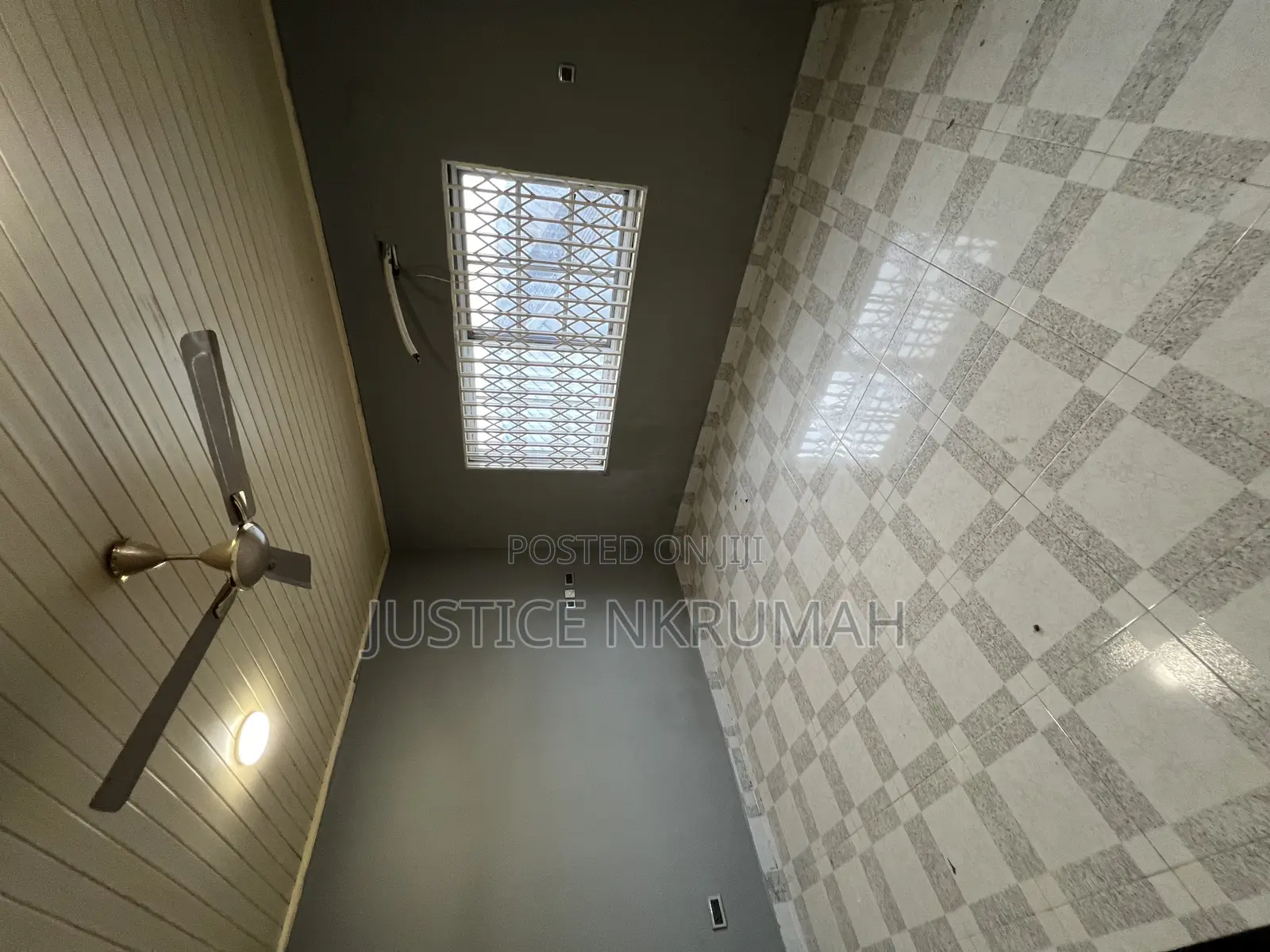 2bdrm Apartment in Mr Justice Estate, Bortiano for rent