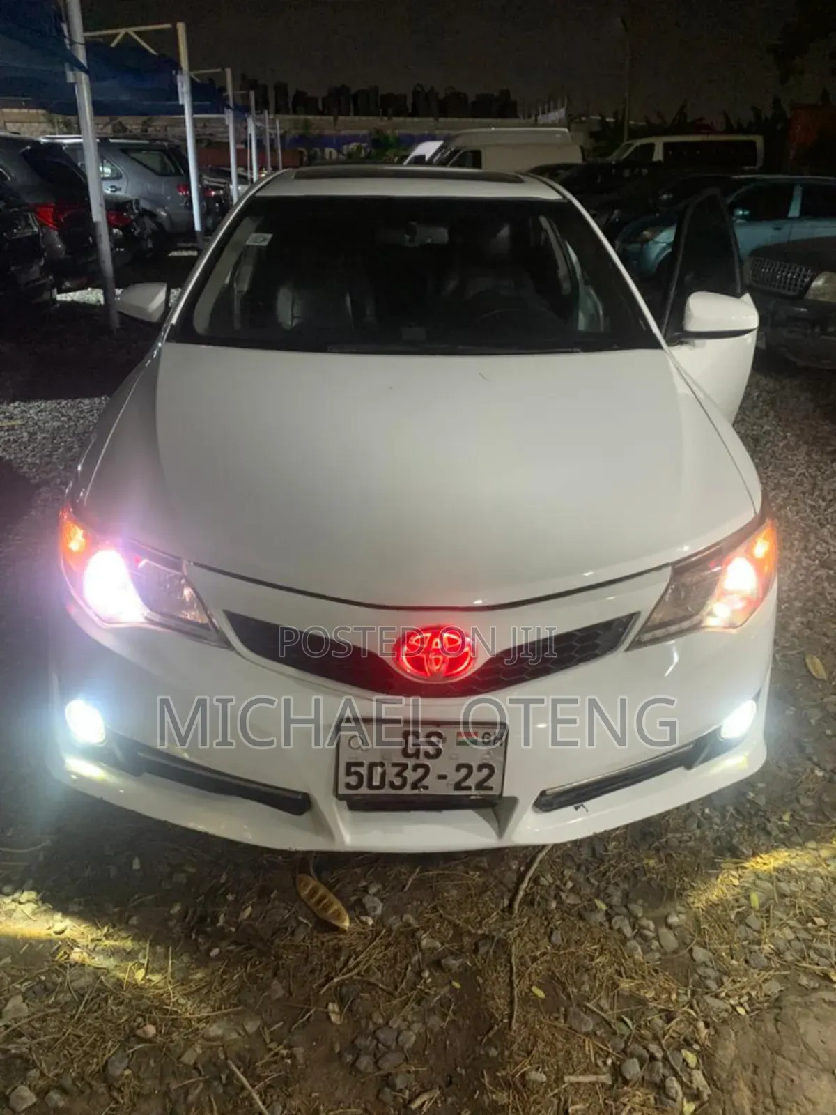 Toyota Camry LE 4dr Sedan (2.5L 4cyl 6A) 2014 White