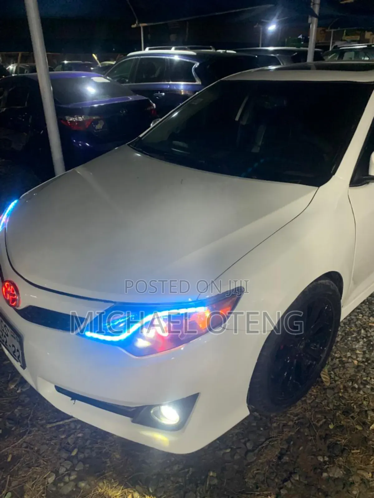 Toyota Camry LE 4dr Sedan (2.5L 4cyl 6A) 2014 White