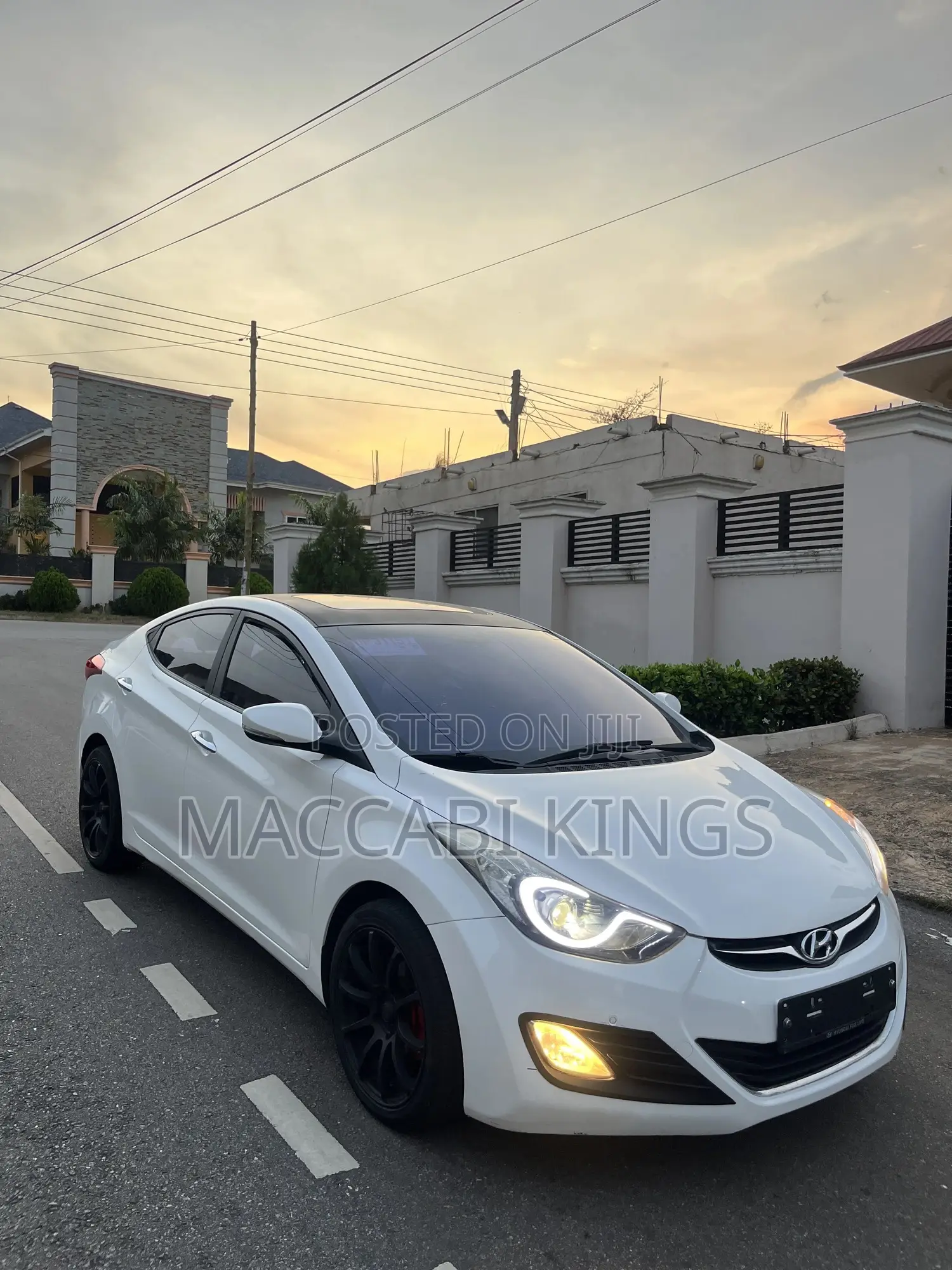 Hyundai Avante 2013 White