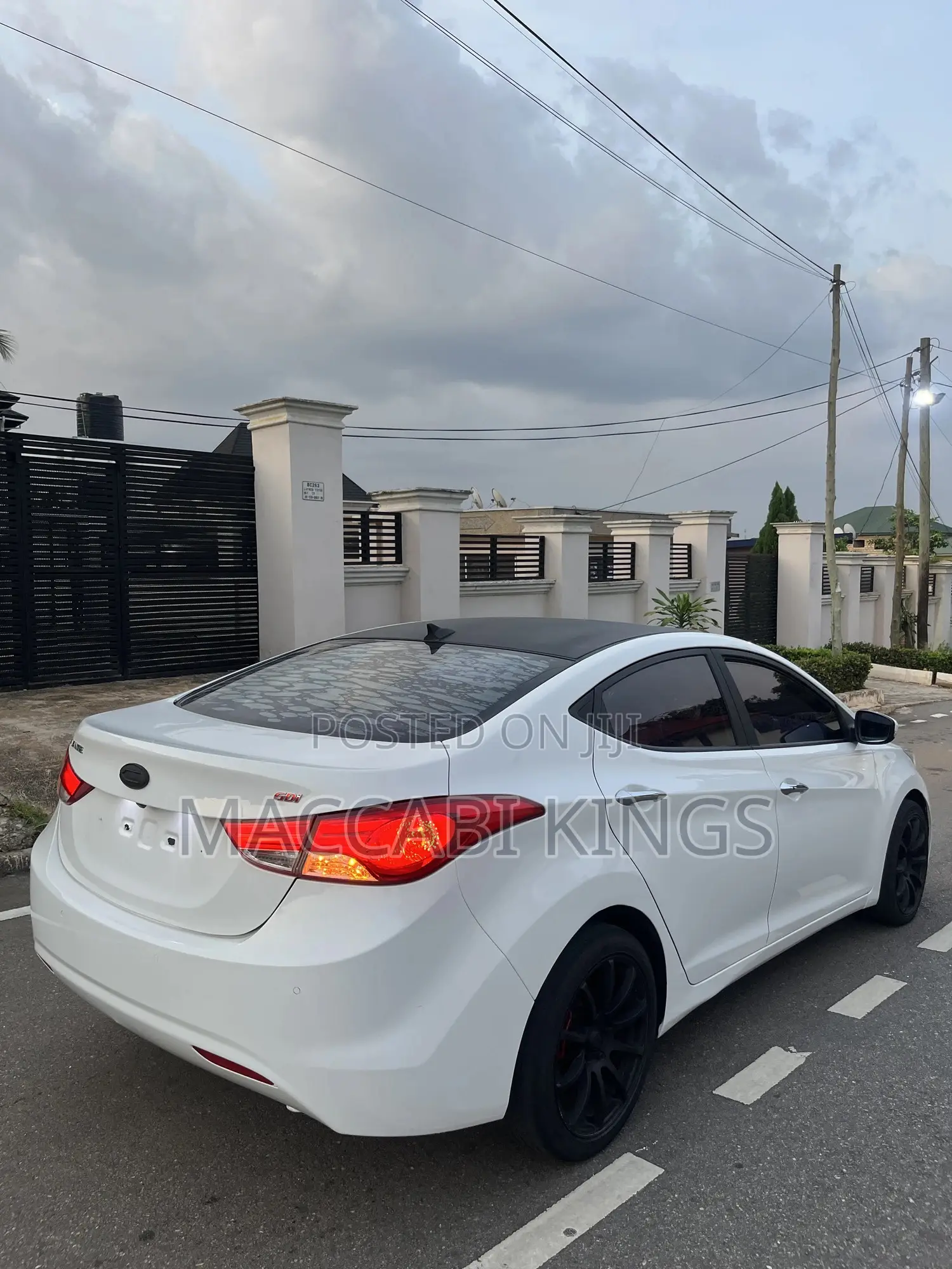 Hyundai Avante 2013 White